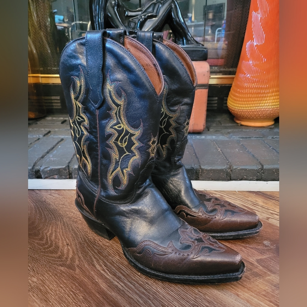 Nocona Black Leather Cowgirl Boots with Intricate Stitching